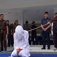 hukum-cambuk-prostitusi-online-di-aceh-betot-perhatian-dunia