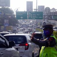 libur-idul-adha-volume-kendaraan-dari-jakarta-ke-puncak-bogor-naik-30