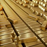 emas-terus-naik-mencapai-rekor-tertinggi-baru