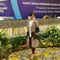 kabar-terbaru-mantan-sekjen-pssi-ratu-tisha-jadi-komisaris-independen-loh