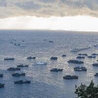 angkatan-laut-ekuador-intai-armada-kapal-ikan-cina