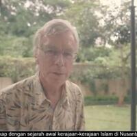 namanya-dicatut-dalam-film-jejak-khilafah-di-nusantara-peter-carey-protes