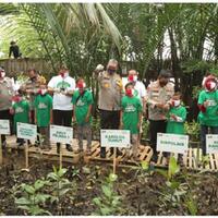 kapolres-belawan-dampingi-kunker-kapolda-sumut-di-kawasan-wisata-mangrove-di-siombak