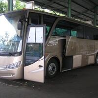 volvo-b12m-bis-mesin-tengah-pertama-di-indonesia