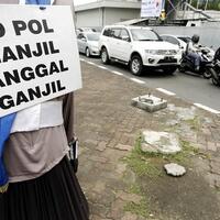 tok-anies-terbitkan-aturan-motor-pribadi-kena-ganjil-genap-di-psbb-transisi