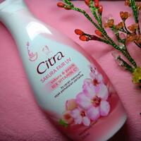 body-lotion-lokal-terbaik-ada-yang-memberi-efek-glitter