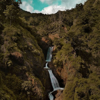 surga-tersembunyi-di-garut-selatan-air-terjun-jaga-pati