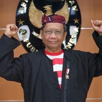 mahfud-md-tak-bisa-disembunyikan-kita-sedang-di-ambang-resesi