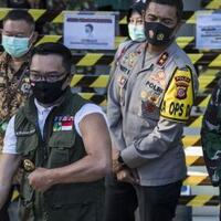 musni-yth-pak-gubernur-jabar-cukup-bapak-saja-disuntik-vaksin-produk-cina