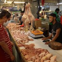 daging-ayam-hingga-buah-buahan-bikin-agustus-deflasi-005