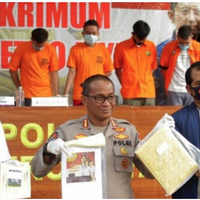 pesta-gay--polisi-kenakan-pasal-muncikari-dan-pornografi-ke-kelompok-lgbt-pakar