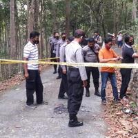 pekerja-tpa-sampah-ini-disiram-minyak-lalu-dibakar-orang-tak-dikenal