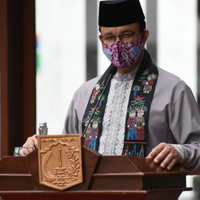 hujan-interupsi-di-dprd-dki-anies-baswedan-balas-dengan-pantun