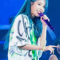 iu-beri-kabar-soal-album-baru