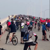 mulai-14-september-kerumunan-di-jakarta-tak-boleh-lebih-dari-5-orang