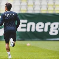 pelatih-lechia-gdansk-kena-semprot-netizen-indonesia-emangnya-ada-apa-sih