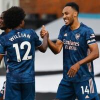 cerita-tentang-sepasang-pada-pekan-pembuka