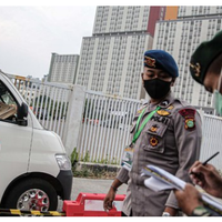 warga-keluhkan--tembok--birokrasi-saat-urus-pasien-covid-19-masuk-wisma-atlet