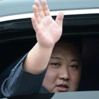 jokowi-beri-sekeranjang-bunga-buat-kim-jong-un-ini-sebabnya