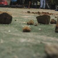 mapolsek-elelim-papua-diserang-warga-kasat-intel-terluka