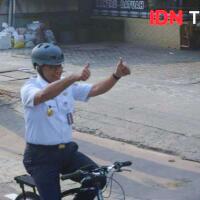 bks-ajak-luhut-anies-tularkan-ngantor-pakai-sepeda