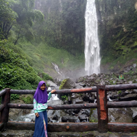 cocsolo-kutemukan-sahabat-di-tempat-wisata-grojogan-sewu