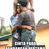 sepele-tapi-dampaknya-luar-biasa-youtuber-ini-jadi-viral-dan-terkenal