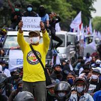 kapolri-pilih-kesehatan-psbb-dki-ketimbang-ekonomi-omnibus-law