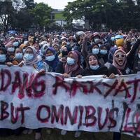pbnu-nilai-uu-cipta-kerja-menindas-rakyat-kecil-buruh--petani