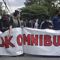 demonstran-yogyakarta-kami-nyatakan-perang