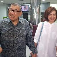 murka-ayahandanya-dituding-antek-soeharto-hati-najwa-shihab-meleleh-seketika