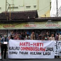 fahri-hamzah-kenapa-maksud-baik-uu-cipta-kerja-ditolak-rakyat