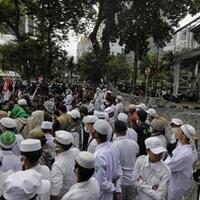 fpi-demo-tolak-omnibus-law-usung-lima-tuntutan