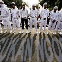 penampakan-massa-demo-pa-212-dkk-di-patung-kuda-pukul-1230-wib