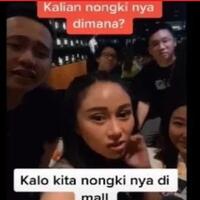 viral-video-muda-mudi-nongkrong-di-mall-hingga-lecehkan-kaum-pinggiran