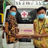 pt-frisian-flag-berikan-bantuan-150-box-susu-ke-pmi-kota-tangerang