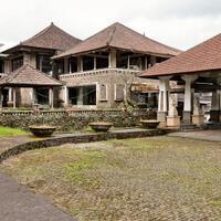 coc-reg-bali-menengok-nuansa-seram-dibalik-kemegahan-hotel-pi-bedugul