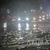 jakarta-banjir-lagi-72-rt-terendam-sejak-tadi-malam