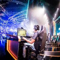 main-5-game-esports-ini-via-laptop-berani