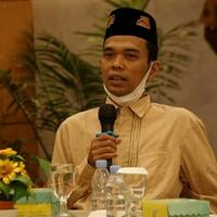 soal-pakai-masker-di-masjid-ustad-abdul-somad-bacaan-salat-menjadi-tidak-jelas