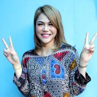 mualaf-detik-detik-dj-katty-butterfly-ucapkan-dua-kalimat-syahadat