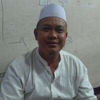 ustaz-di-depok-ungkap-detik-detik-insiden-pria-ancam-gorok-lehernya