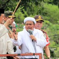 disambut-ribuan-orang-ini-rute-kedatangan-habib-rizieq-di-indonesia
