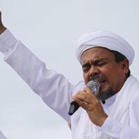 pesawat-habib-rizieq-mendarat-di-bandara-soekarno-hatta