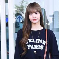 lisa-blackpink-identik-dengan-rambut-berponi-stylist-korea-ini-bongkar-alasannya