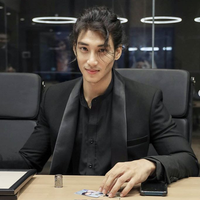 menurut-tradisi-cowok-chinese-punya-alasan-kuat-utk-memilih-gaya-rambut-gondrong