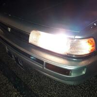 perbedaan-lampu-hologen-hid-led-pada-mobil