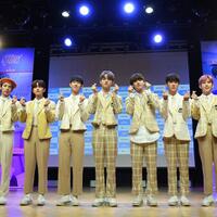 5-alasan-nggak-boleh-ngelewatin-debut-bae173