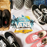 tampil-kasual-ditemani-dengan-5-model-sepatu-vans-yang-keren-banget