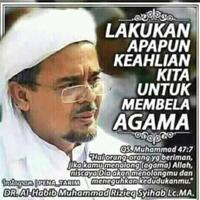 polisi-disambut-salawat-depan-rumah-habib-rizieq-warga-biar-panas-kupingnya